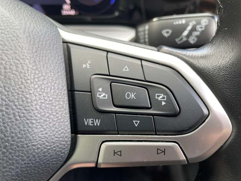 2022 Volkswagen Golf 1.5 TSI 150 Life 5dr HATCHBACK PETROL Manual