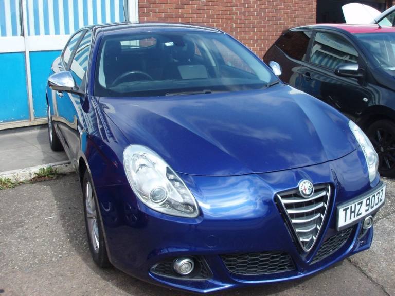2016 ALFA ROMEO GIULIETTA 1.6 JTDM-2 DISTINCTIVE HATCHBACK 5DR DIESEL MANUAL EUR