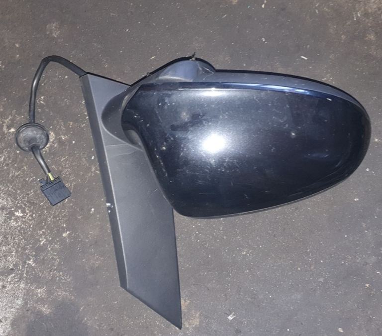 Vauxhall Isignia Right Side Wing Mirror Black  2011