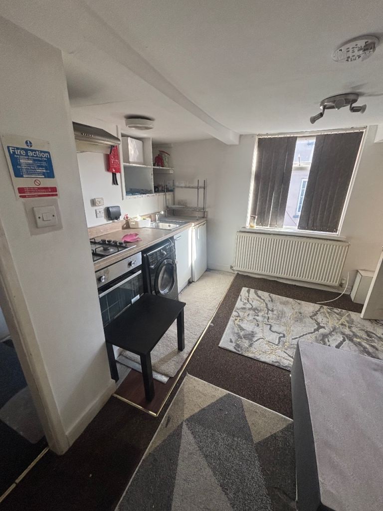 Studio to rent on Alfreton Road - NG7 