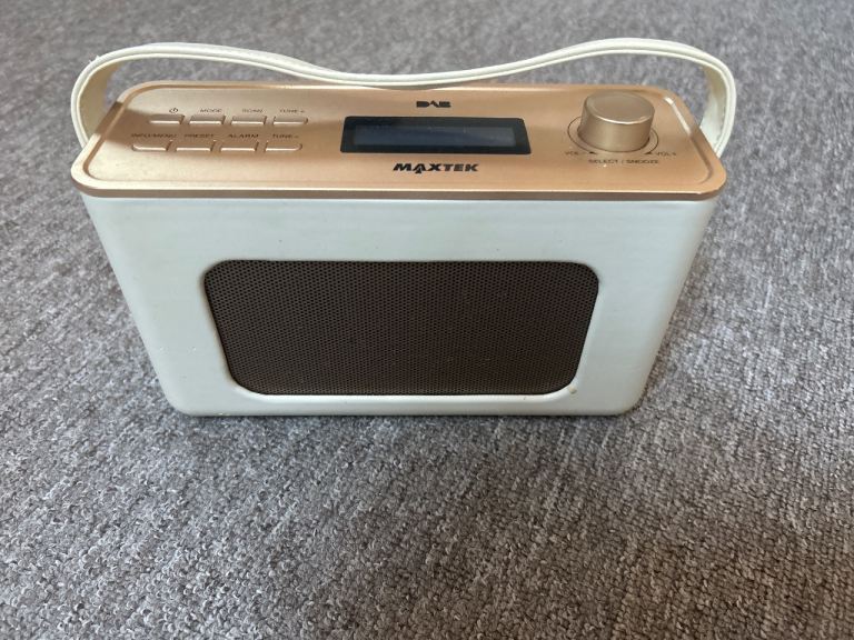Maxtek DAB Radio