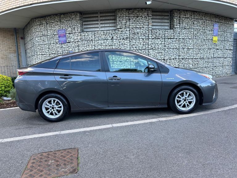 Toyota Prius low miles PCO Registered!!!!