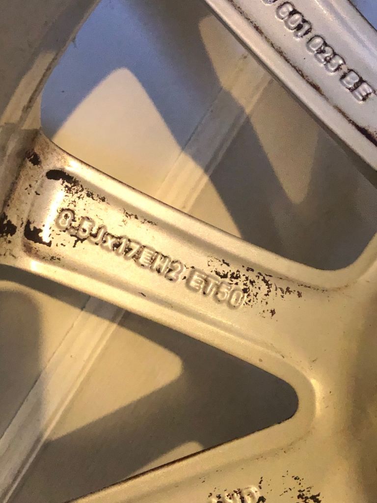 Audi 17 Inch Alloy Wheels