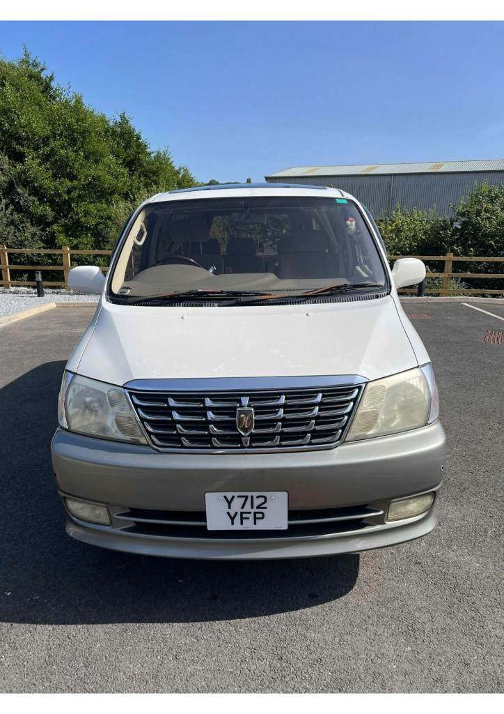 Toyota Grand Hiace van/part camper, 2001, 86k miles, 3.4L petrol/LPG, AWD, 5seat, Apple CarPlay/Nav.
