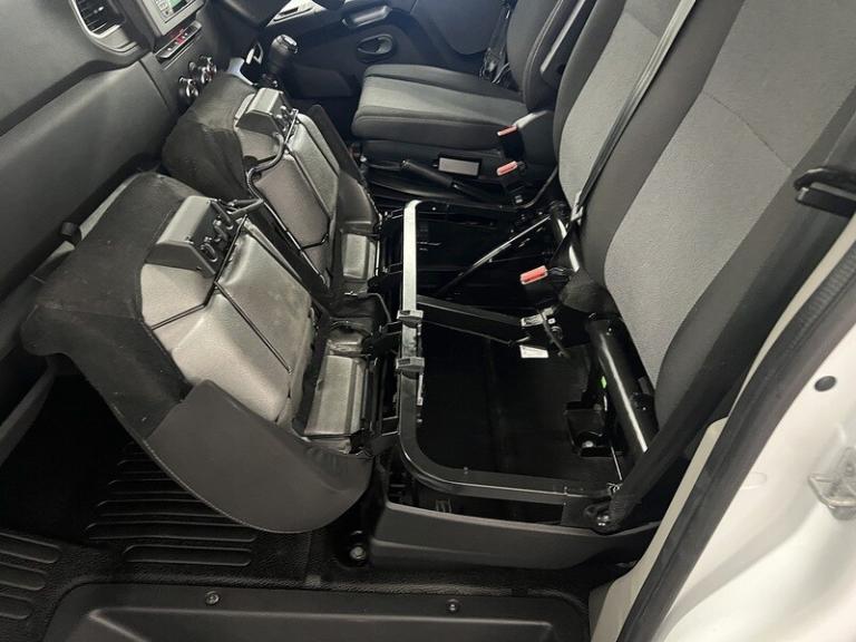 2023 Renault Master LM35dCi 135 Business+ Medium Roof Van PANEL VAN DIESEL Manual