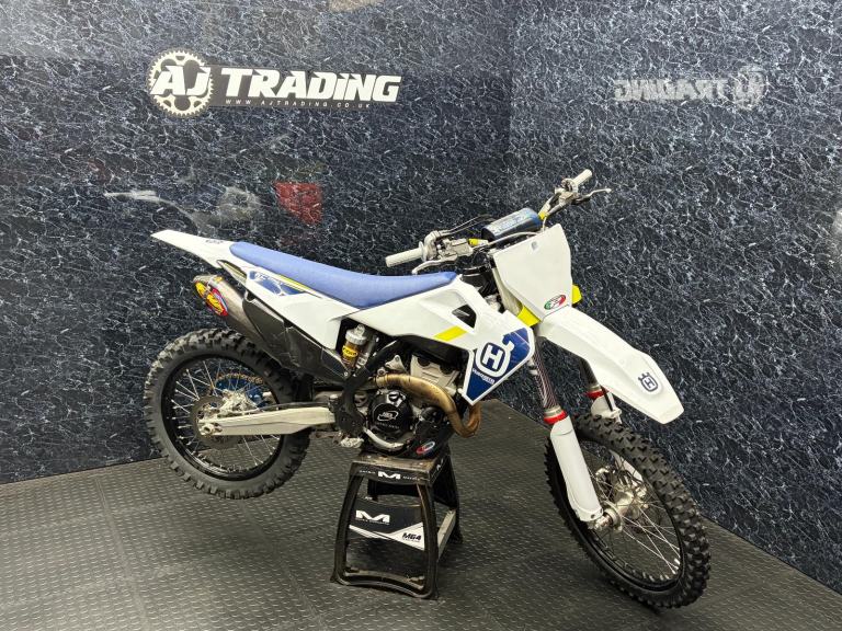 Husqvarna FC 250 2022   (MX / MOTOCROSS / ENDURO ) @ AJ TRADING