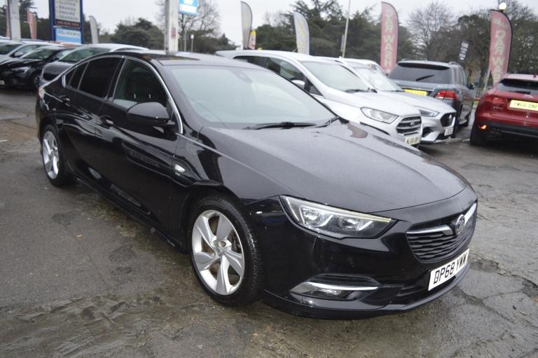 2019 Vauxhall Insignia 1.5T SRi Vx-line Nav 5dr Auto PETROL SAT NAV 2 OWNERS HATCHBACK Petrol Aut...