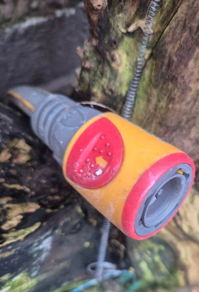 Outdoor hose & fittings £50