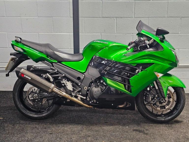 KAWASAKI ZZR1400 ABS ** 15545 MILES - 12 MONTHS MOT - FULL SERVICE HISTORY **
