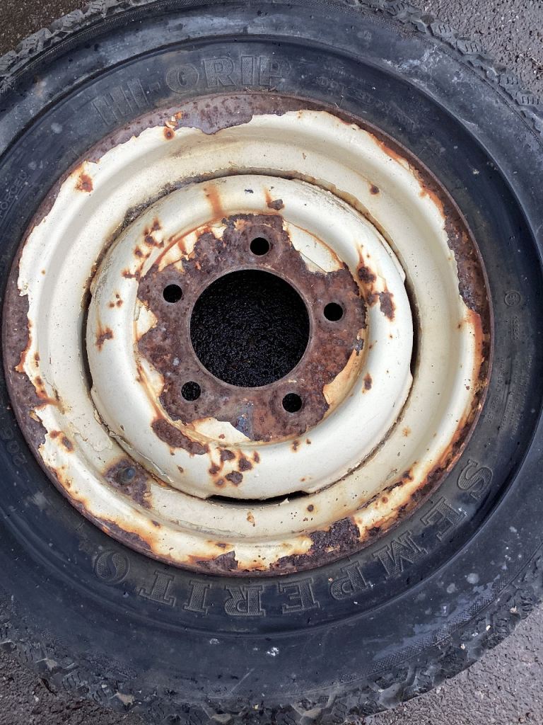 Old Land Rover series 2 wheel 