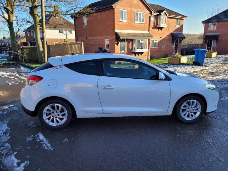Renault, MEGANE, Coupe, 2013, Manual, 1461 (cc), 3 doors