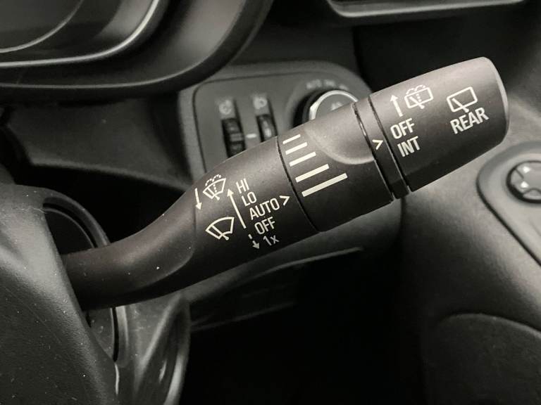 2020 Vauxhall Combo Life 1.5 Turbo D Energy XL 5dr [7 seat] Estate DIESEL Manual