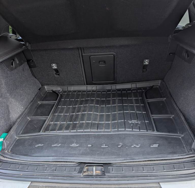 Volvo XC40 Car Boot Liner - Tough Rubber