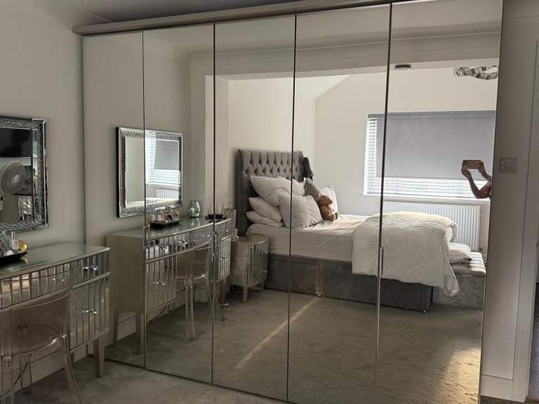 Mirrored Dressing Table / Console - Good Condition