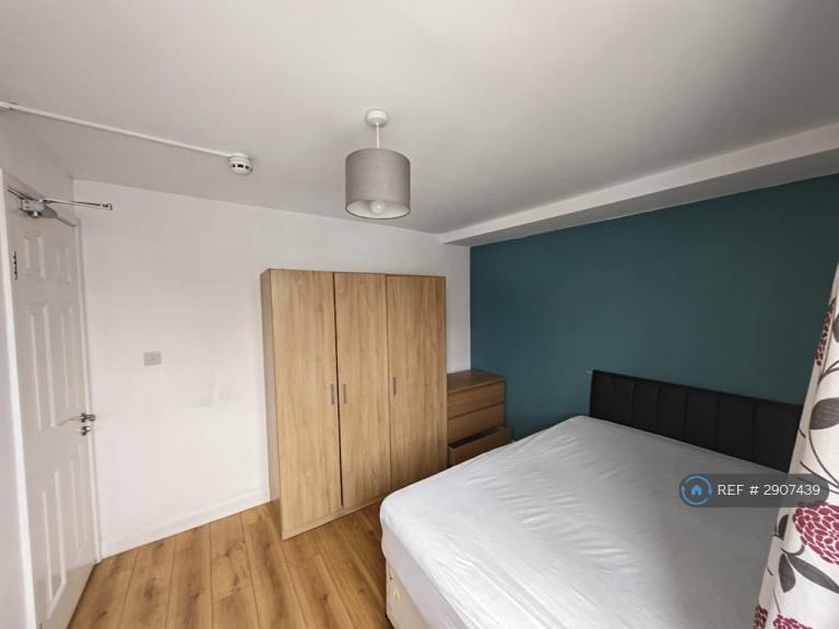 1 bedroom in Tristram Road, Bromley, BR1 (#2907439)