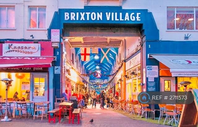 2 bedroom flat in Rosslyn House, London, SW2 (2 bed) (#2711573)