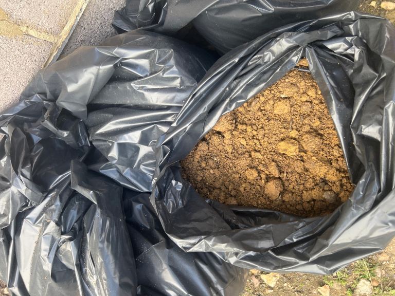 Free rubble bags of soil/clay plenty available