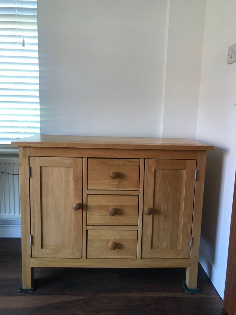 SOLID OAK SIDEBOARD