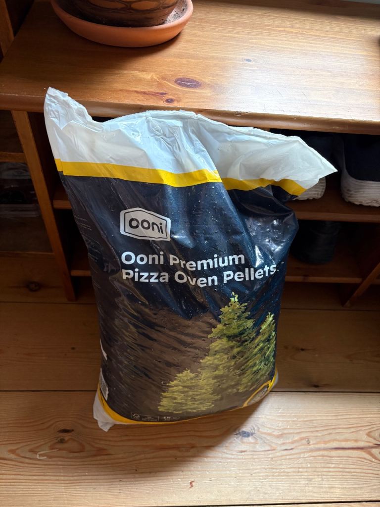 Unopened Ooni pellets bag for pizza oven 