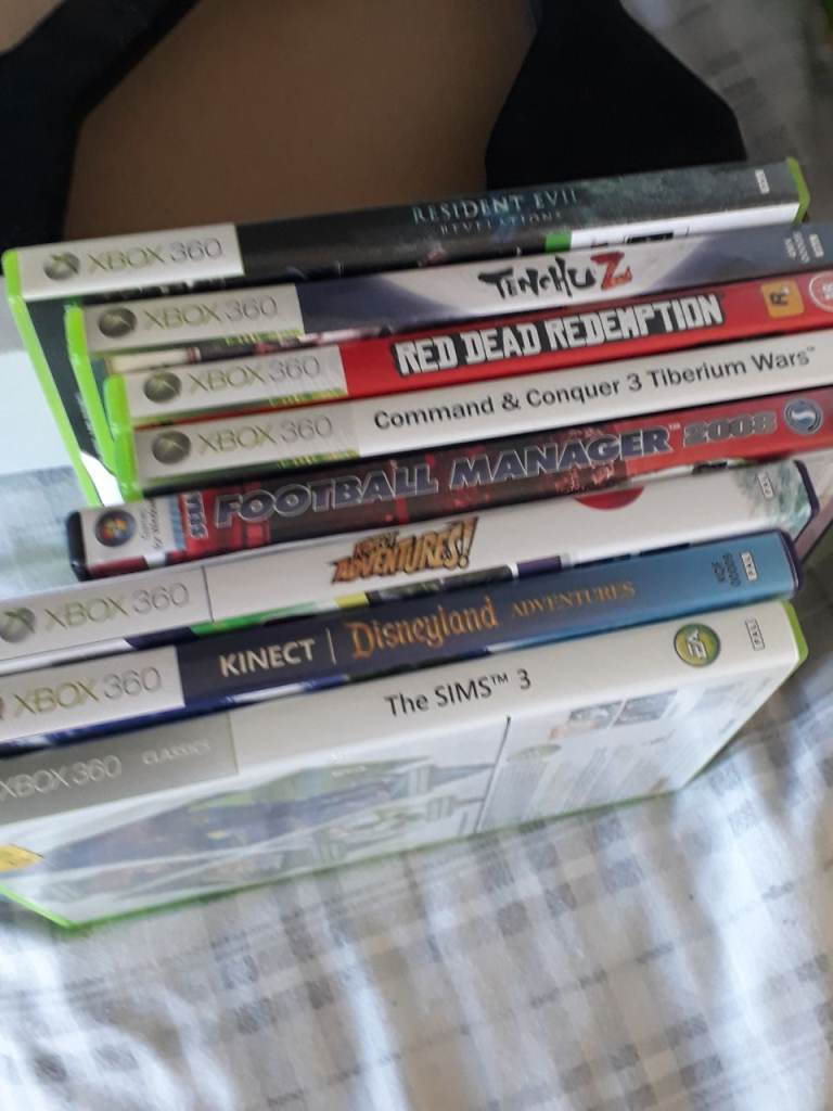 Xbox 360  w/kinect 