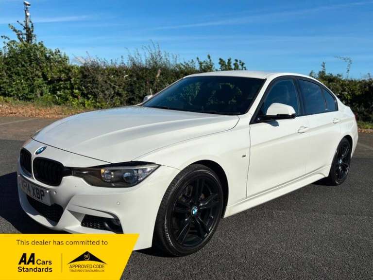 BMW 3 SERIES 330d M SPORT IN WHITE FULL BLACK LEATHER 103k