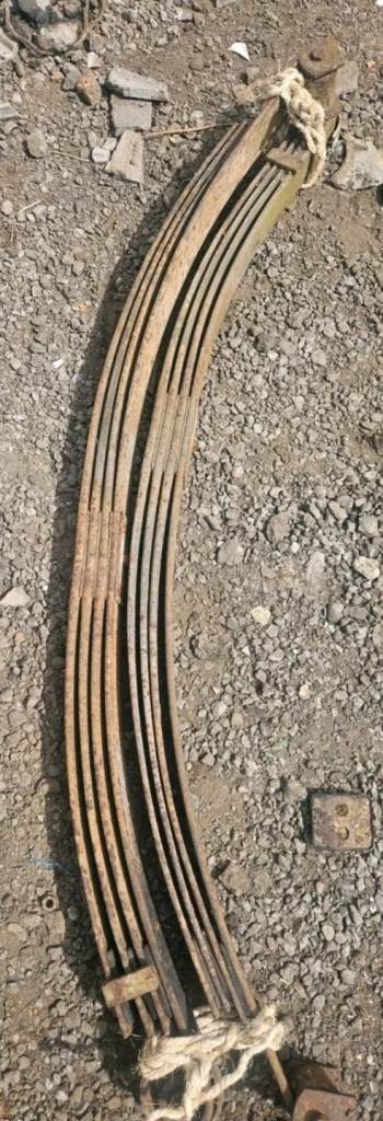 Mercedes 811 Front Springs Truck Van Bus Merc Benz Steel Leaf Suspension 709 