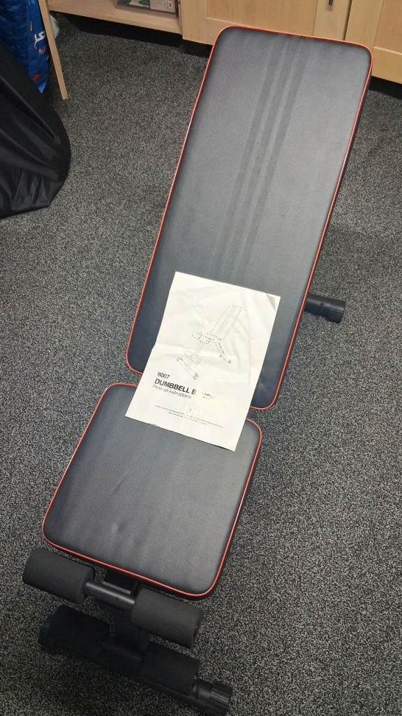 Weight Training Foldable Dumbbell Bench Incline Adjustable Gym - Nearly New 