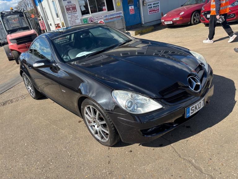 Mercedes-Benz SLK 200
