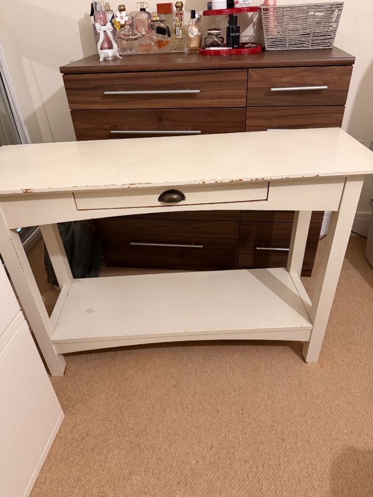 White desk