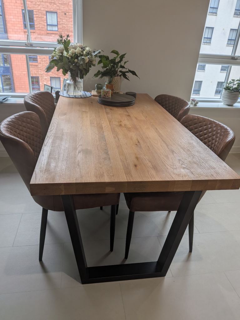 Solid Oak Dining Table 160 x 85 cm with Black Metal Legs