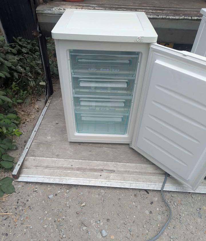 White Freestanding Freezer with Drawers – Good Condition