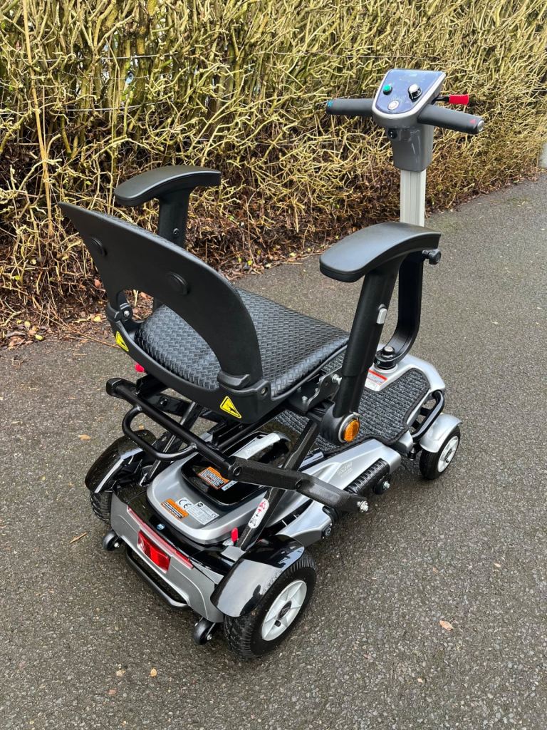 TGA minimo autofold mobility scooter 