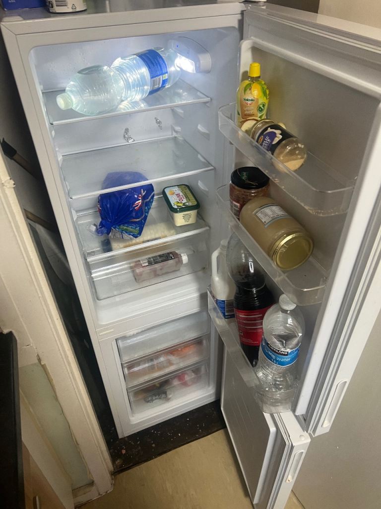 New World Fridge Freezer | Used – Like New | £120