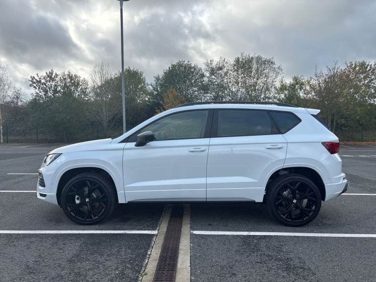2025 SEAT Ateca 1.5 TSI EVO FR Black Edition 5dr DSG Estate PETROL Automatic