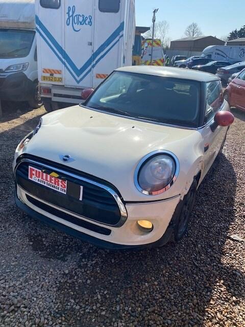 2014 MINI Hatch 1.2 One 3dr DAMAGED REPAIRABLE SALVAGE HATCHBACK Petrol Manual