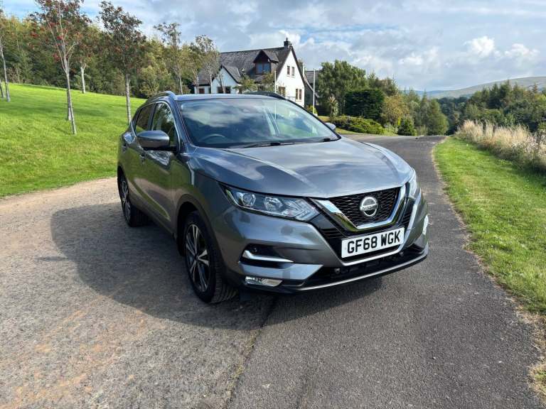 2018 Nissan Qashqai 1.3 DiG-T N-Connecta 5dr HATCHBACK Petrol Manual