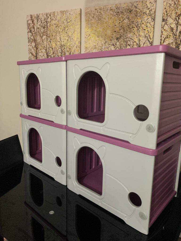 ⭐️Super cute cat/dog/rabbit/piggy houses x 4⭐️ 