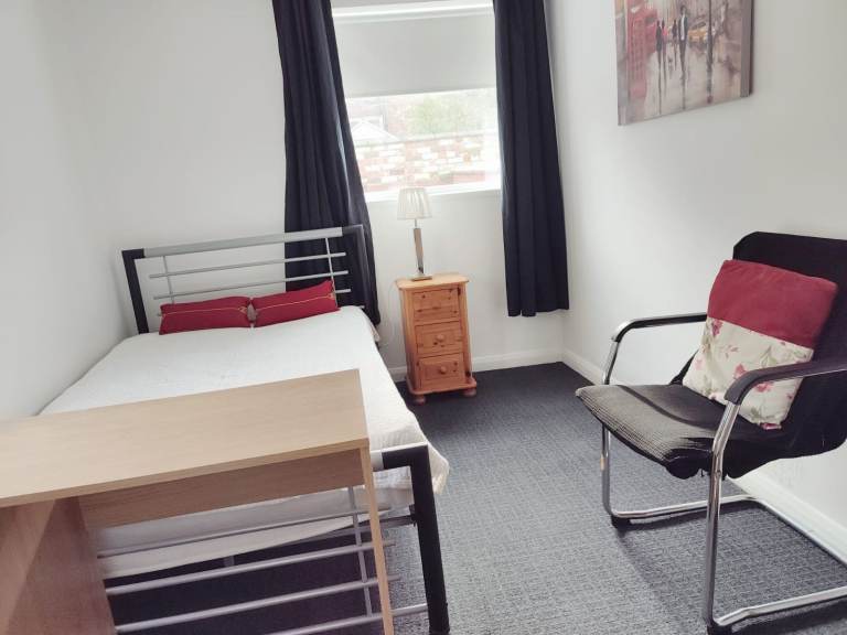 Beautiful Double Room available now