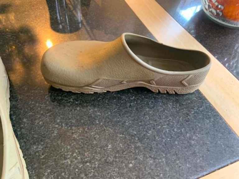 Crocs... outdoor garden shoes