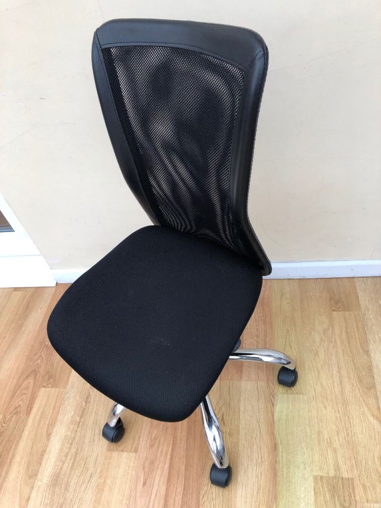 Office/gaming chair 