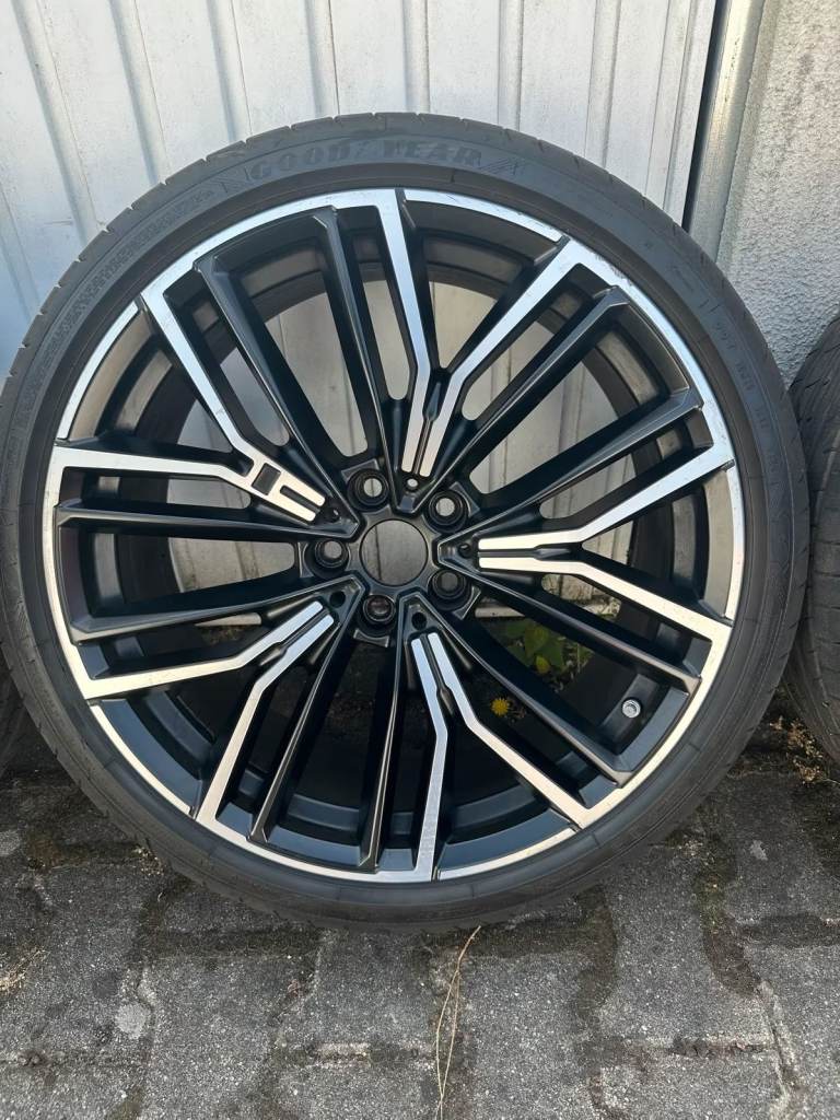 BMW 5 Series G30/G31 Genuine 20” M Y-Spoke 846 (M846) Alloy Wheel & Summer Tyre Set
