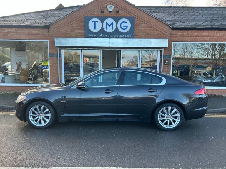 2010 Jaguar XF 3.0 PETROL AUTOMATIC Saloon Petrol Automatic