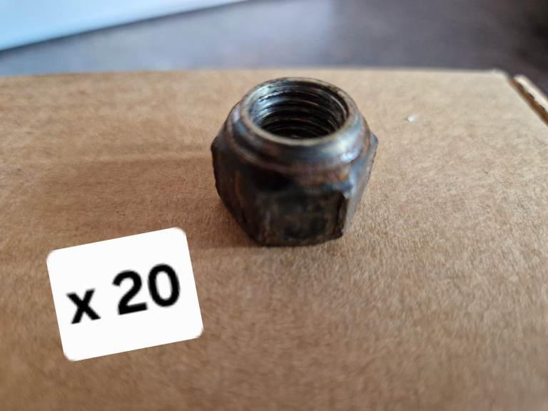 20 x (M12 x 1.5)  Used, Original FORD Wheel Nuts, for Steel Wheels