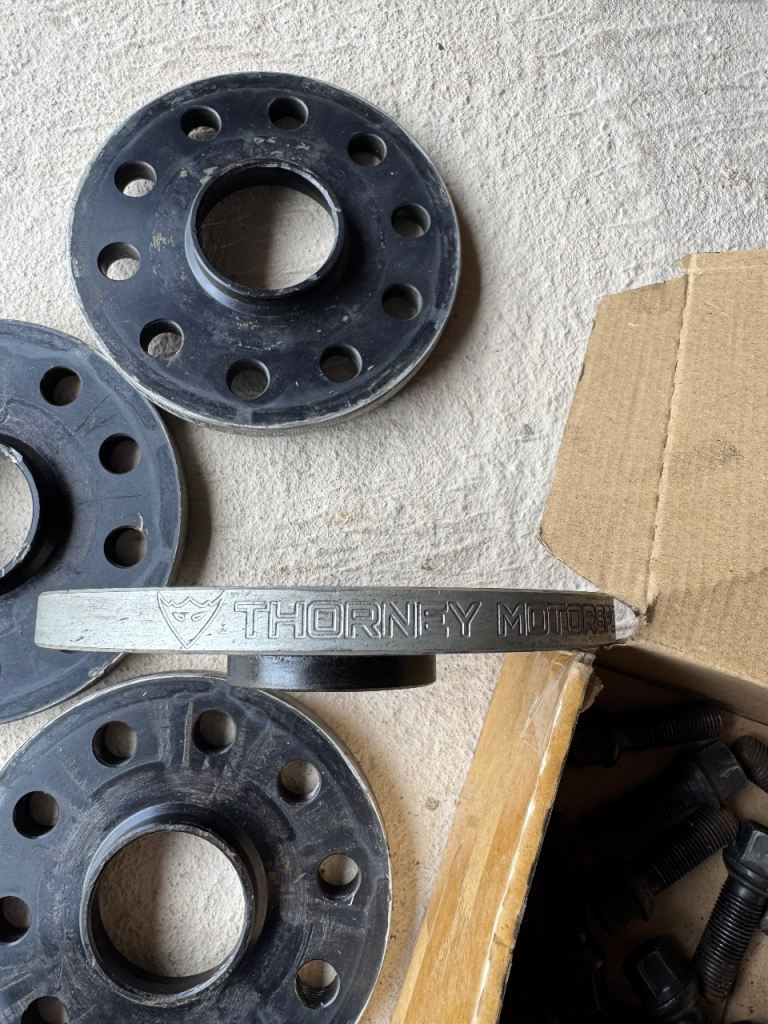 Mclaren Thorney Wheel Spacer Kit (Incl front tyres)