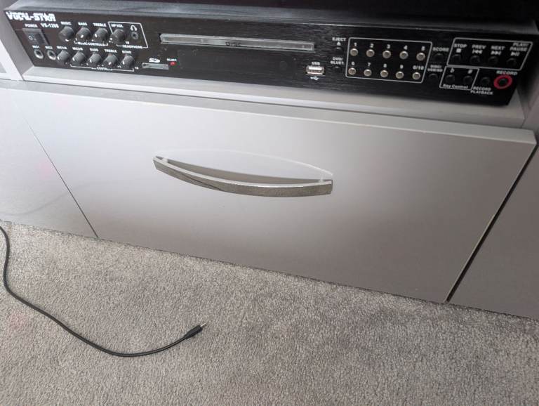 Karaoke machine with 2 mic 