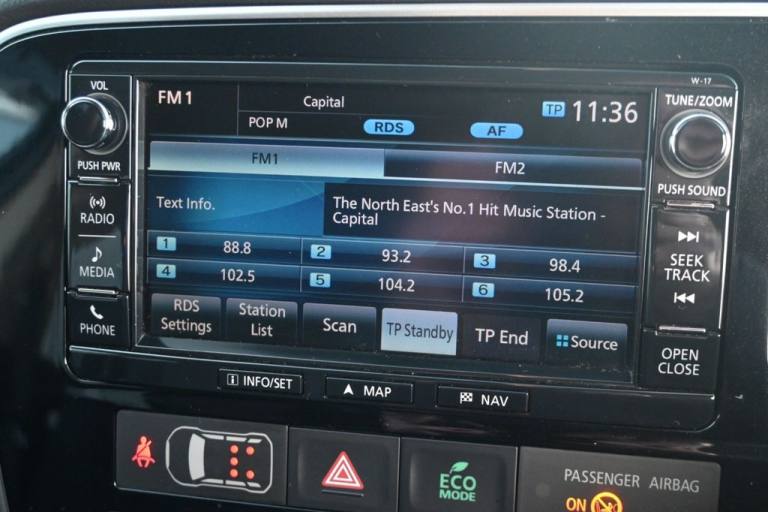 2017 Mitsubishi Outlander 2.2 DI-D 4 SUV 5dr Diesel Manual 4WD Euro 6 (s/s) (147 ps) ESTATE Diese...