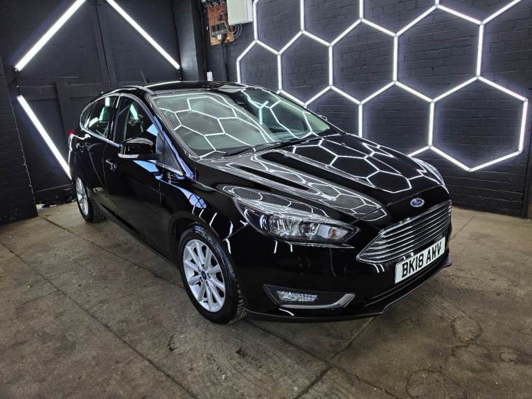FORD FOCUS - 12 MONTHS M.O.T - 2 OWNERS - NEW BELT - 2 X KEY - NEW CLUTCH