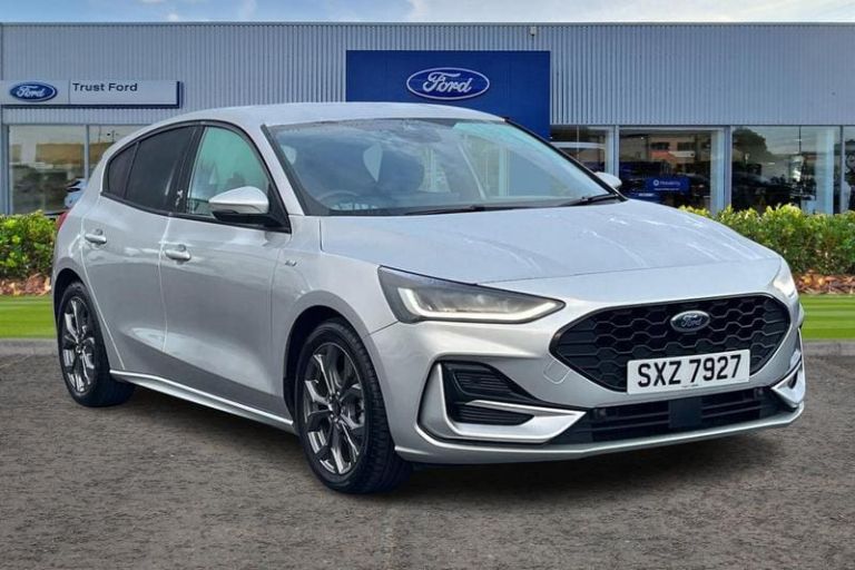 2023 Ford Focus ST-Line Automatic Hatchback Hybrid Automatic