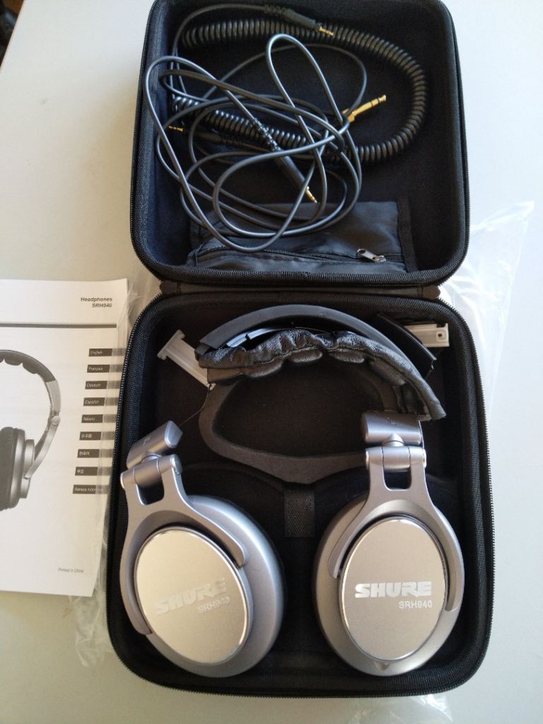 Shure SHR 940 Studio Reference Headphones (see ad for details)
