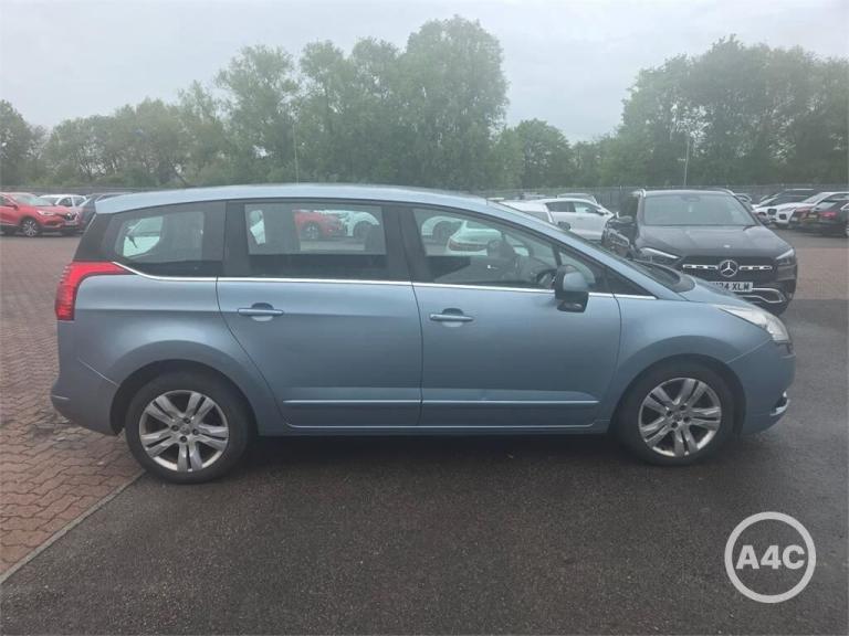 2012 Peugeot 5008 1.6 HDi 112 Active II 5dr MPV Diesel Manual